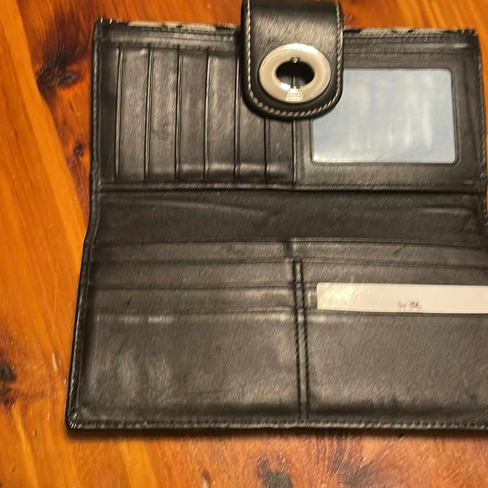 Coach wallet - Picture 3 of 5